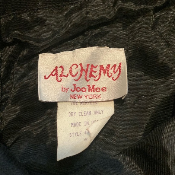 Vintage velvet black dress with gold detail - Picture 7 of 14